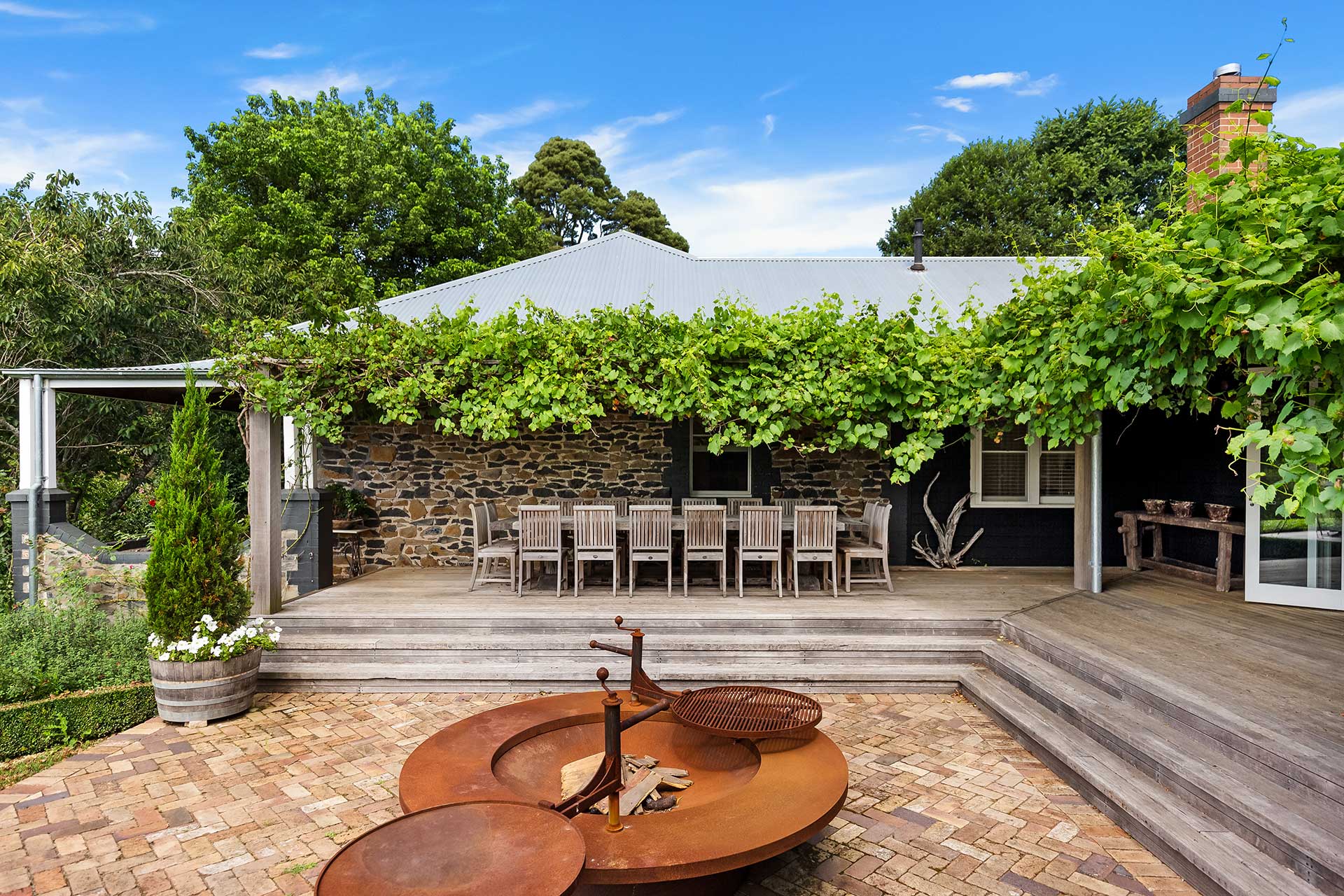 Pepper Tree Creek Dining Hall and Verandahs Jarrod Olsen & Co